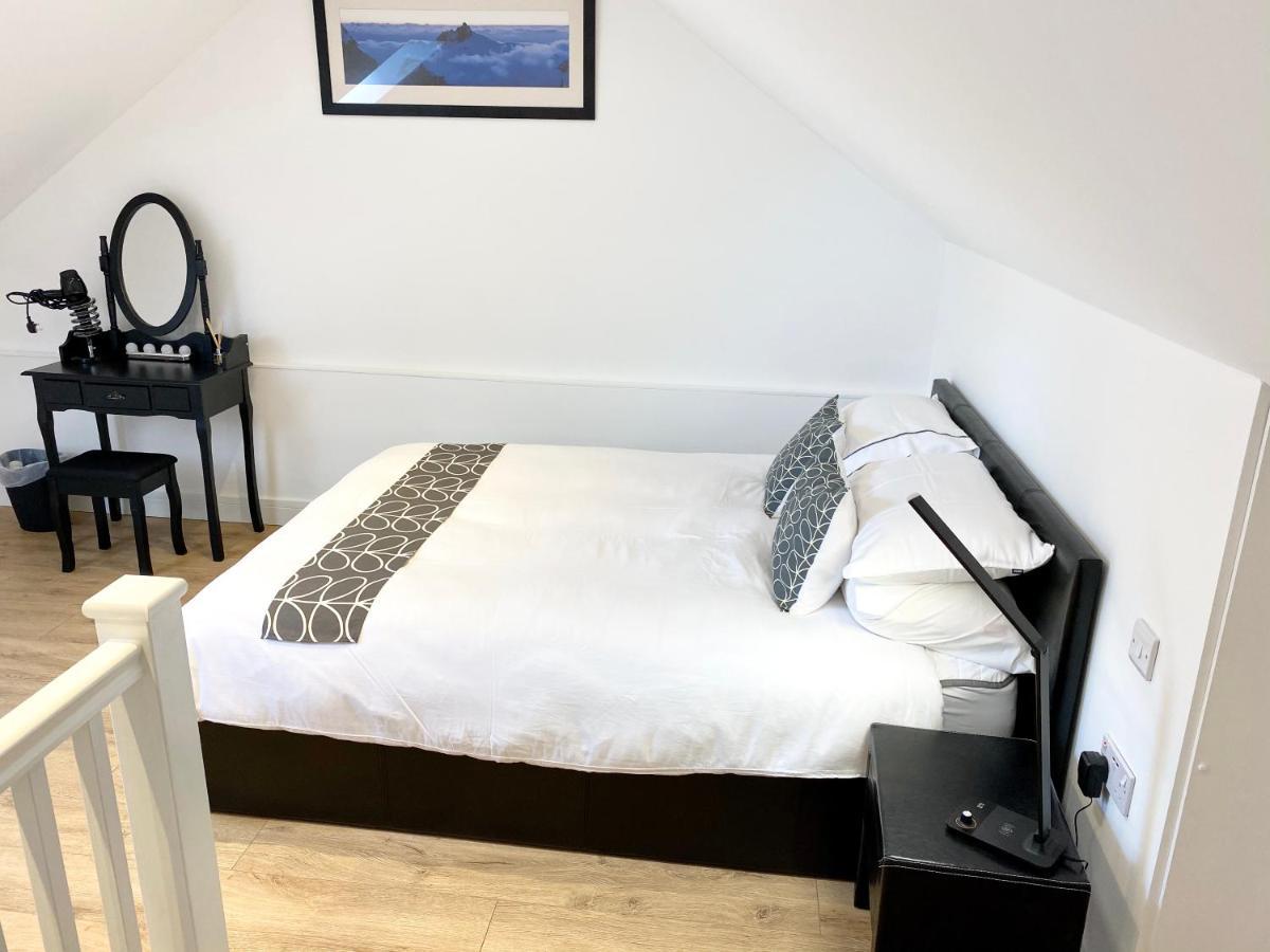 Annexe@No8 Apartment Haverfordwest Exterior photo